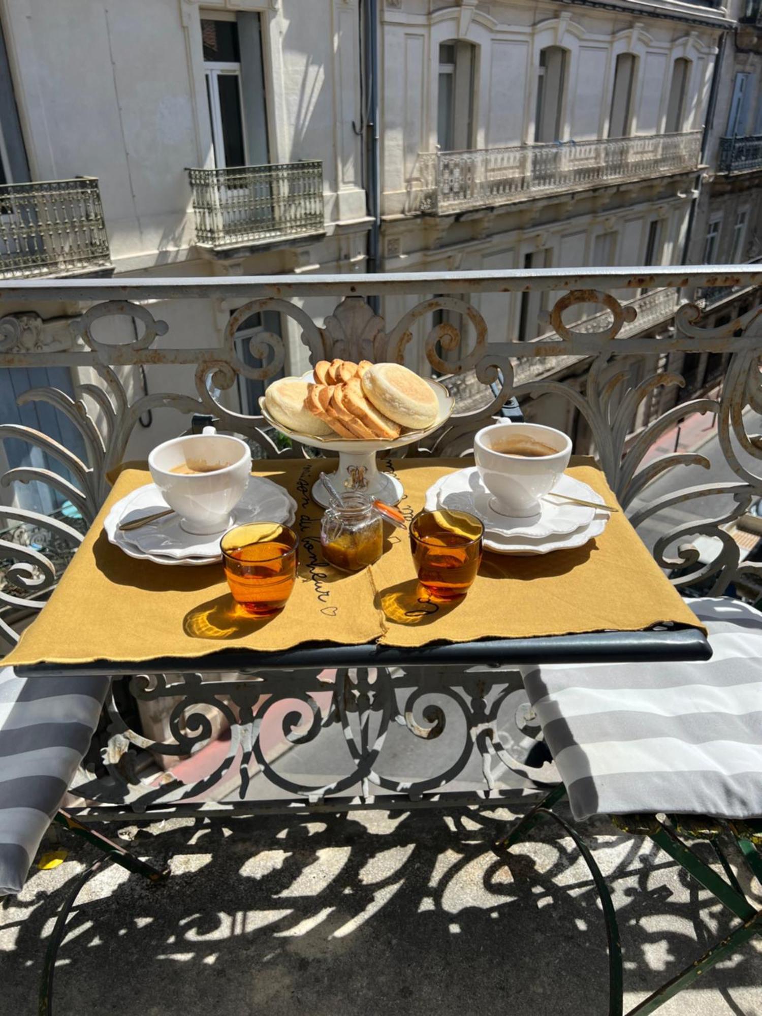 Au Coeur De M Bed & Breakfast Montpellier Exterior photo